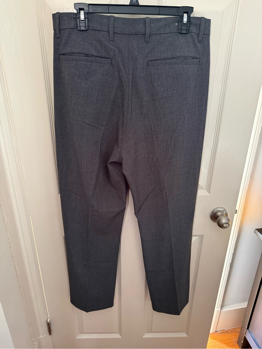 32x30 GAP Men's Gray Dress Pants - Classic Pleated Trousers ‘90s loose - Picture 2 of 4